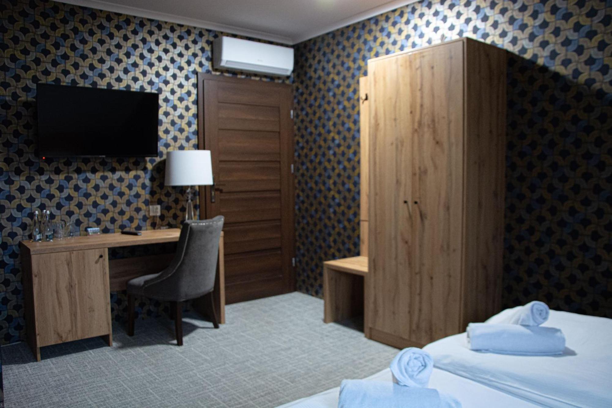 Pyszna Stajenka Hotel Bakow  Kültér fotó